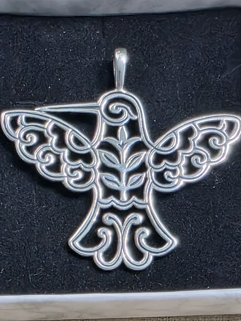 James Avery Retired Large Open work Hummingbird Pend. - Picture 1 of 4
